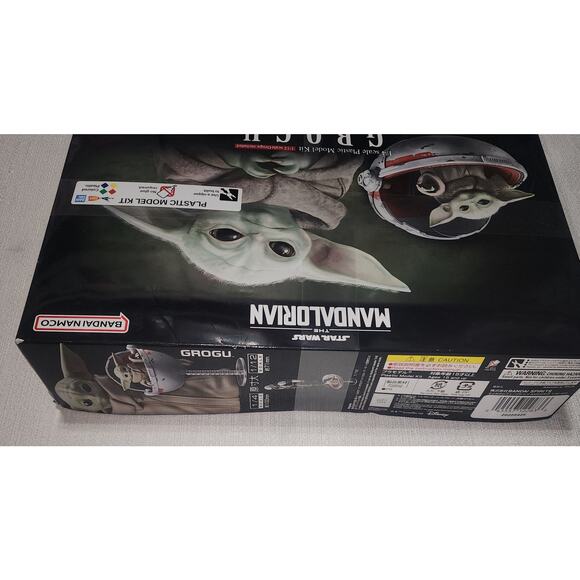 The Mandalorian Grogu 1/4 scale plastic Model Kit - Picture 7 of 7